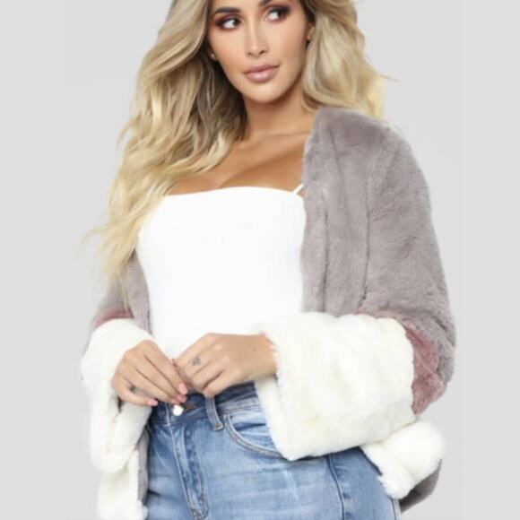 Fashion Nova Jackets & Blazers - FASHION NOVA Faux Fur Color Block Jacket Size Medium